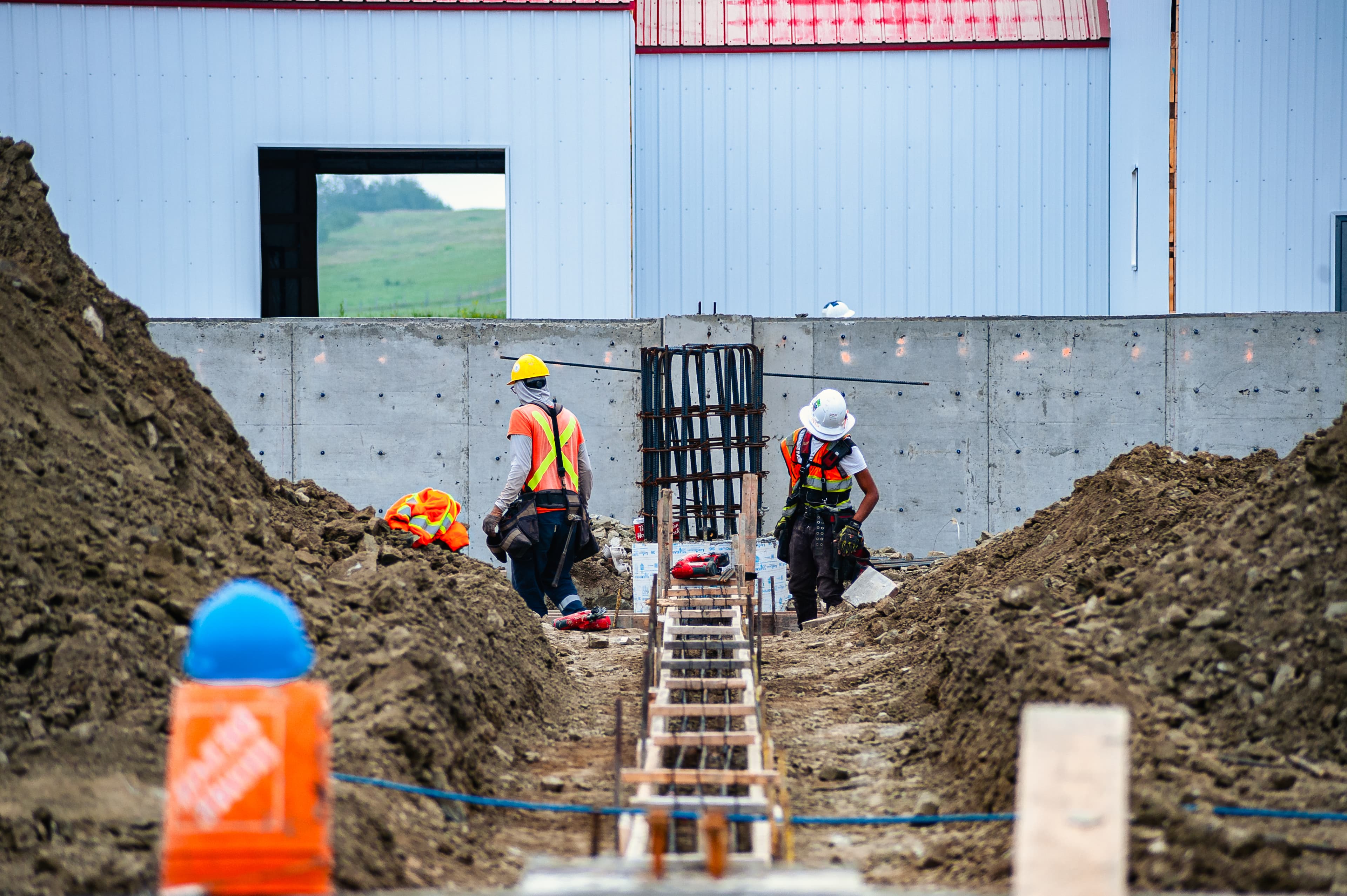 SimonProduction Client Case Studies: How Construction Photography Helps Win Tenders and Attract Investors